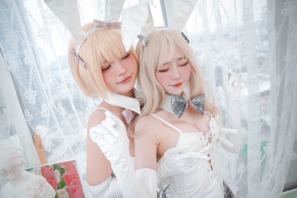 Azami & Sally Dorasnow – White Bunny Girl (mitaku.net) photo 1-2