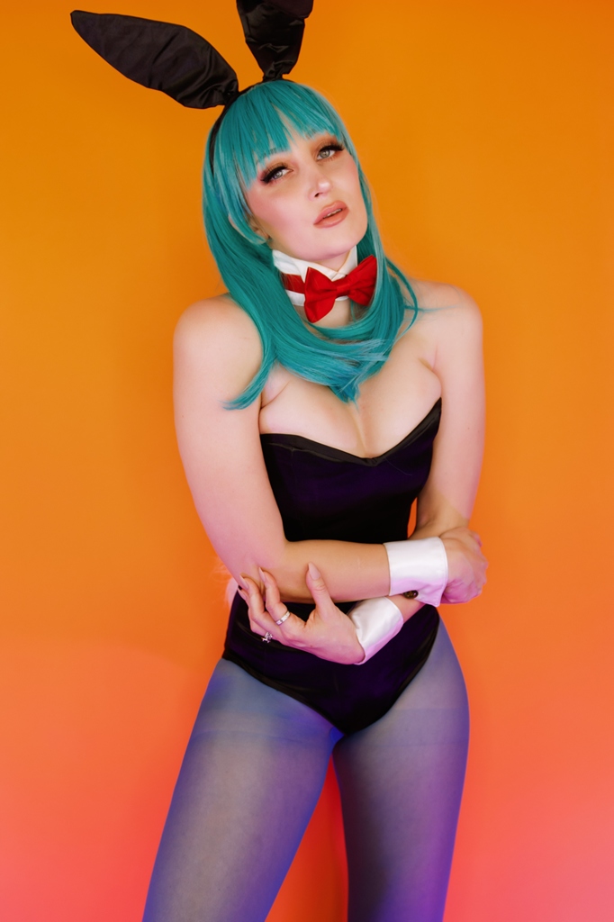 Holly Wolf – Bulma Bunny Suit (mitaku.net) photo 1-2