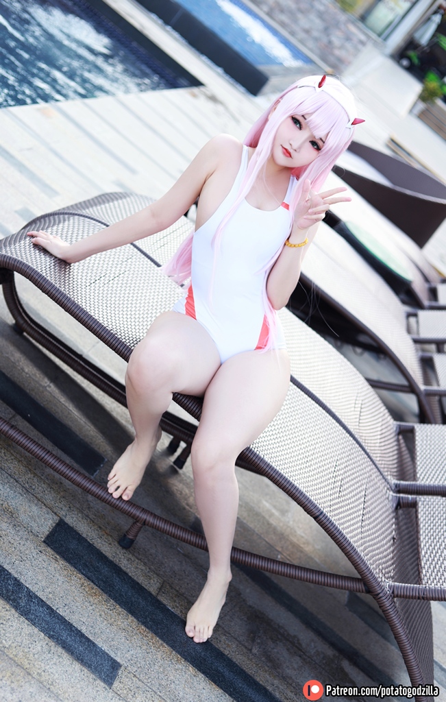 Potato Godzilla – Zero Two Swimsuit (mitaku.net) photo 1-0