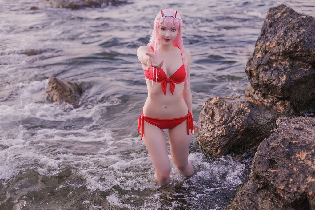 Sai Westwood (Misaki Sai) – Zero Two Bikini (mitaku.net) photo 1-5