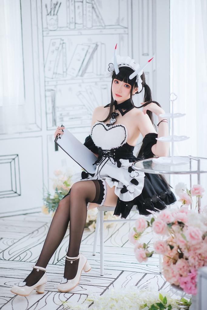 Guaxichan 瓜希酱 – Noshiro Maid (Azur Lane) (mitaku.net) photo 1-2