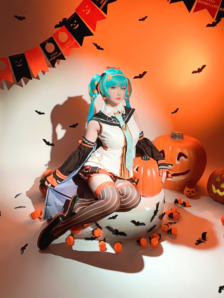 Hoshilily 星之迟迟 – Hatsune Miku Halloween (mitaku.net) photo 2-9