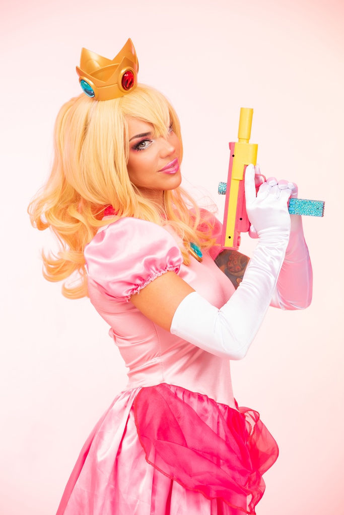 Alex Zedra – Princess Peach /mitaku.net/ photo 1-0