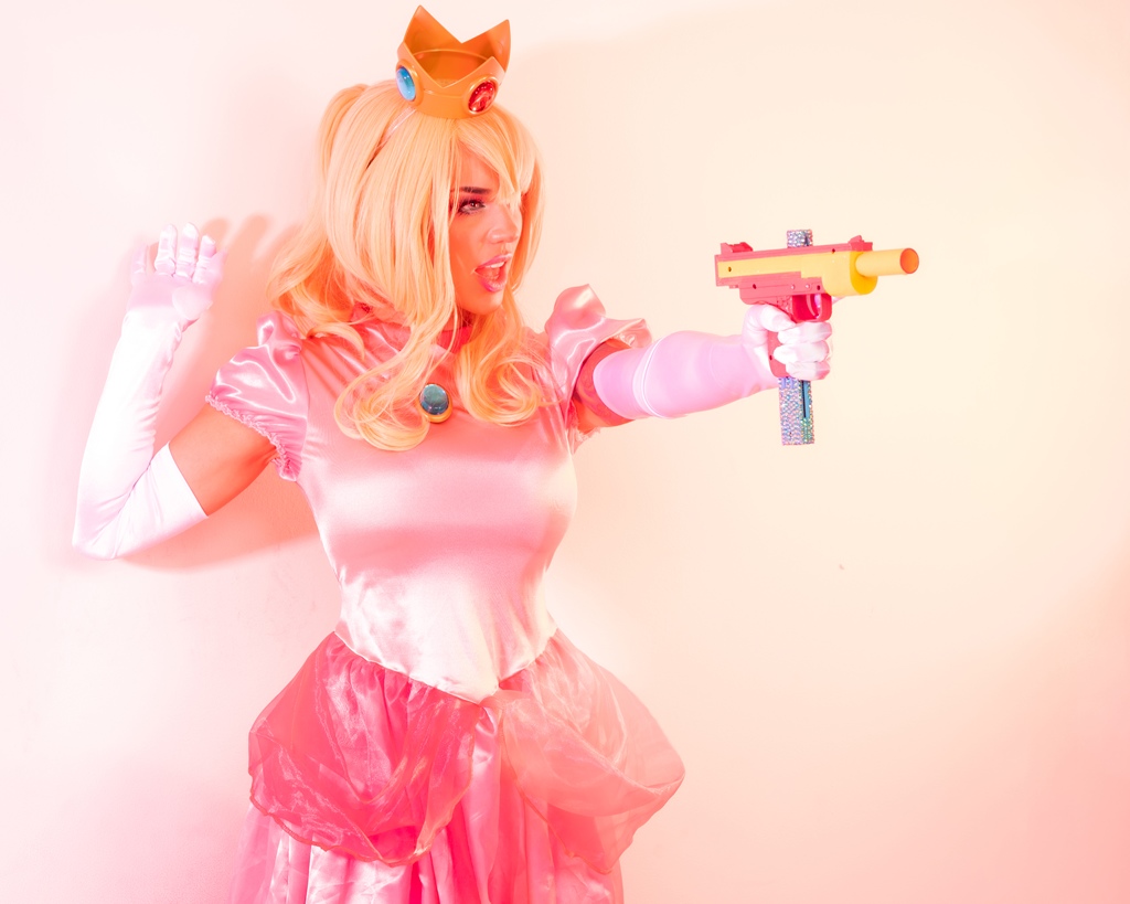 Alex Zedra – Princess Peach /mitaku.net/ photo 1-1