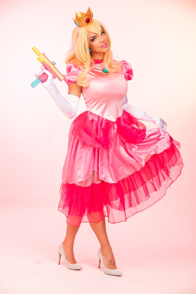 Alex Zedra – Princess Peach /mitaku.net/ photo 1-2