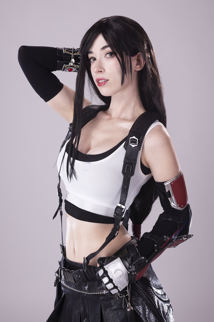 Morgan Le Foy – Tifa Sexy Cosplay