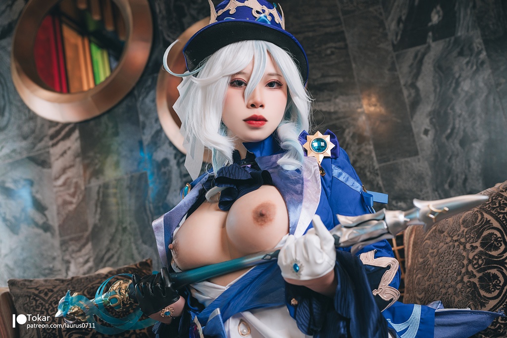 Tokar 浵卡 – Furina Sexy Cosplay