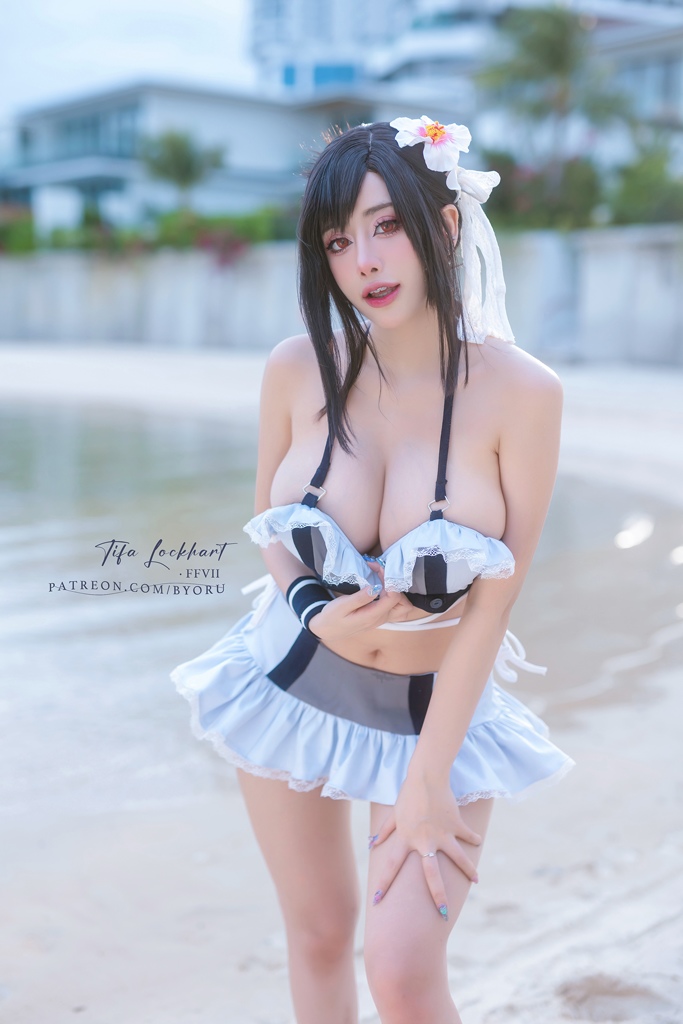 Byoru – Tifa Bikini Sexy Cosplay