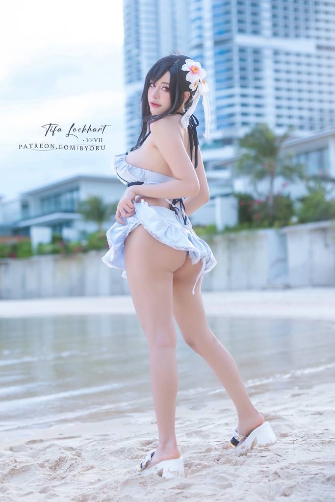 Byoru – Tifa Bikini Sexy Cosplay