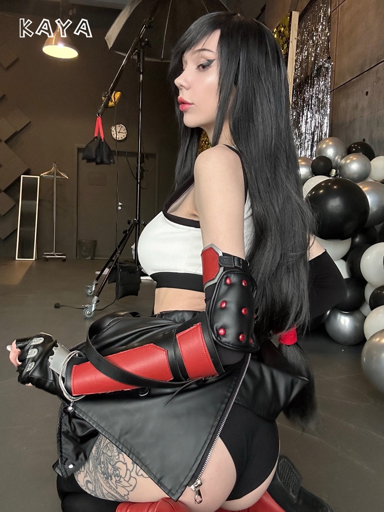 Kaya Nilson – Tifa Sexy Cosplay