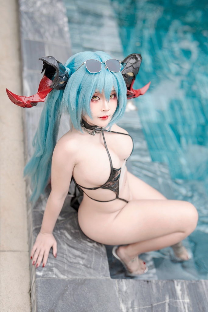 Sayo Momo – Regensburg Bikini (Azur Lane) /mitaku.net/ photo 1-12