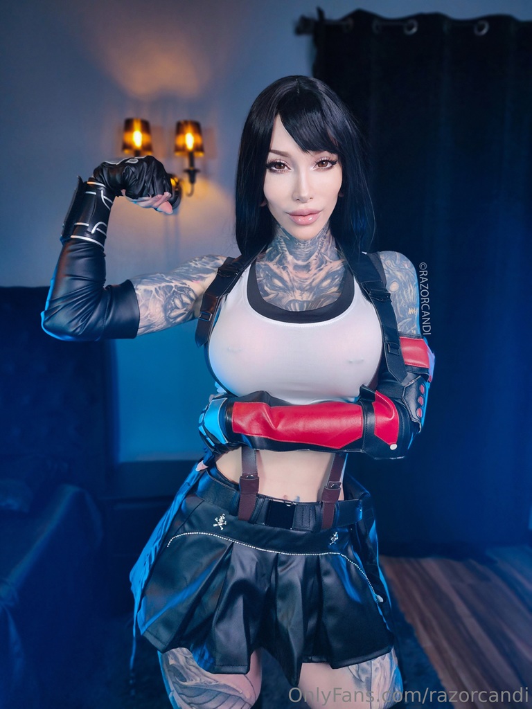 Razor Candi – Tifa Sexy Cosplay