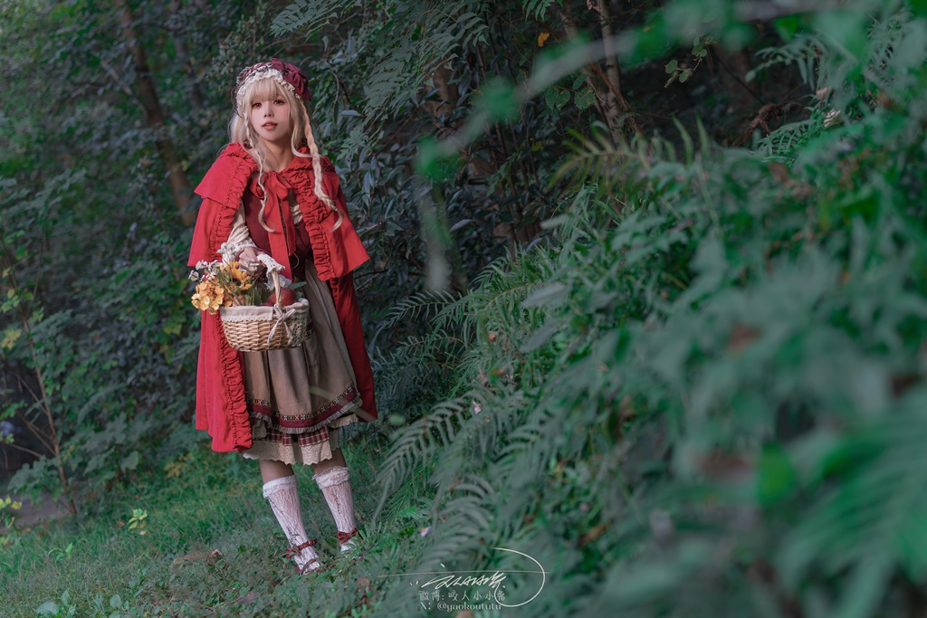 Yaokoututu 咬人小小兔 - Little Red Riding Hood - Mitaku photo 2-0