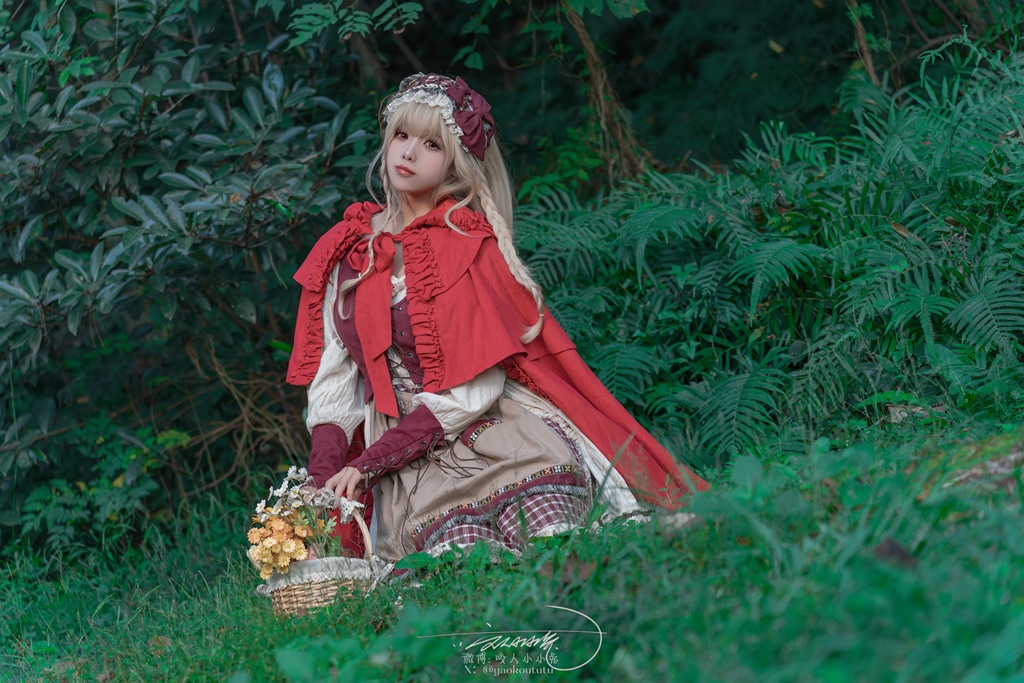 Yaokoututu 咬人小小兔 - Little Red Riding Hood - Mitaku photo 2-1