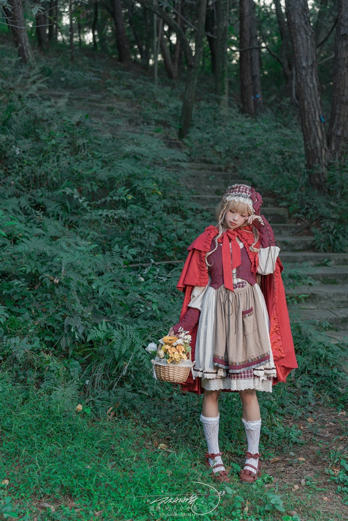 Yaokoututu 咬人小小兔 - Little Red Riding Hood - Mitaku photo 2-3