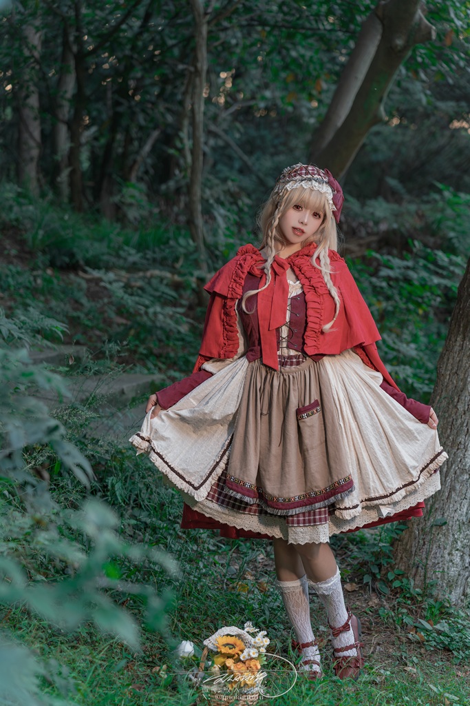 Yaokoututu 咬人小小兔 - Little Red Riding Hood - Mitaku photo 2-5