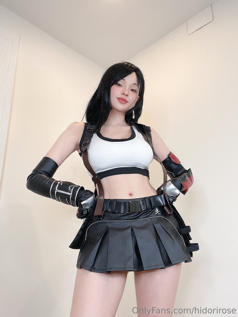 Hidori Rose – Tifa Sexy Cosplay