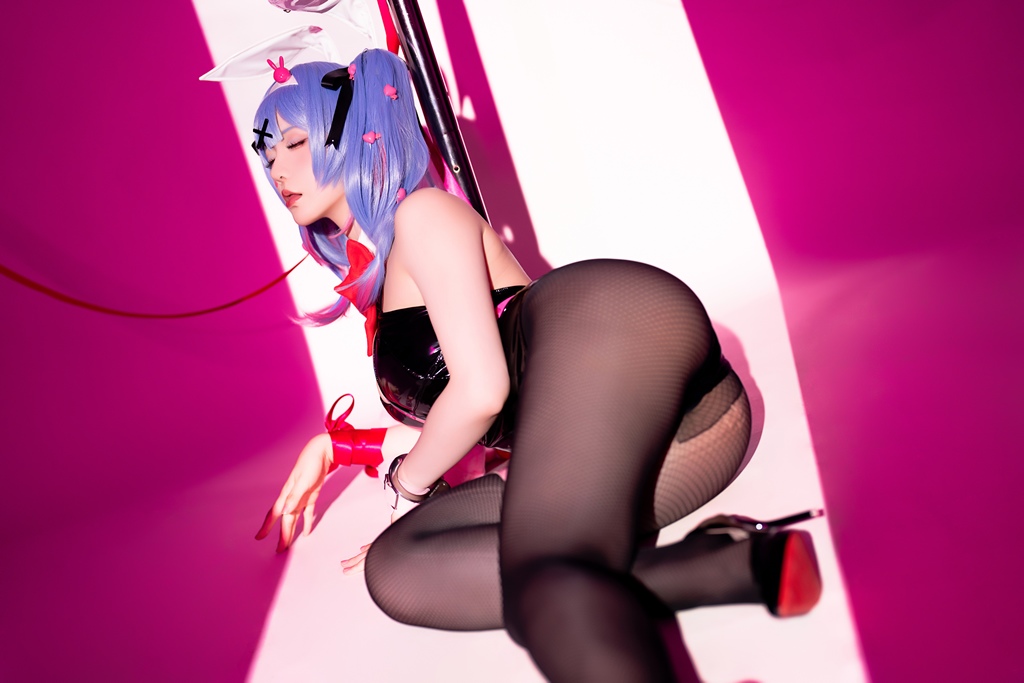 Hoshilily 星之迟迟 – Hatsune Miku Rabbit Hole Sexy Cosplay