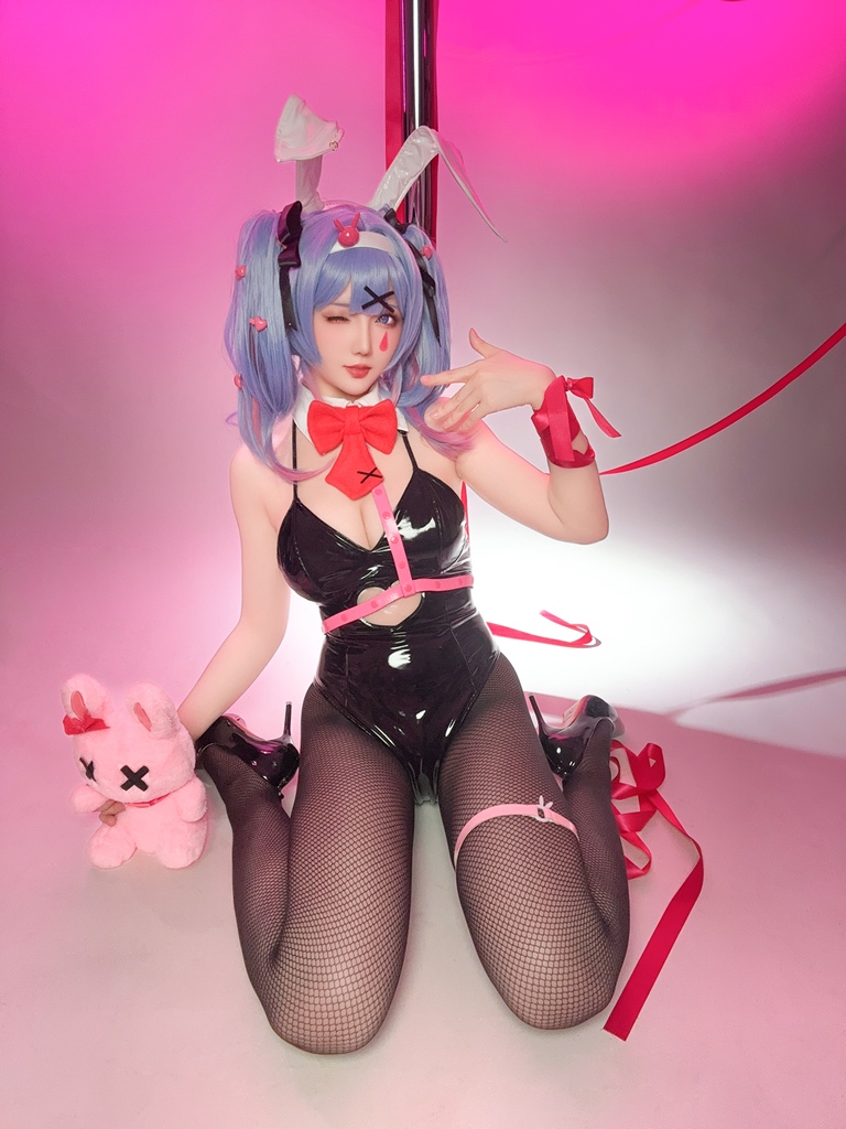 Hoshilily 星之迟迟 – Hatsune Miku Rabbit Hole Sexy Cosplay