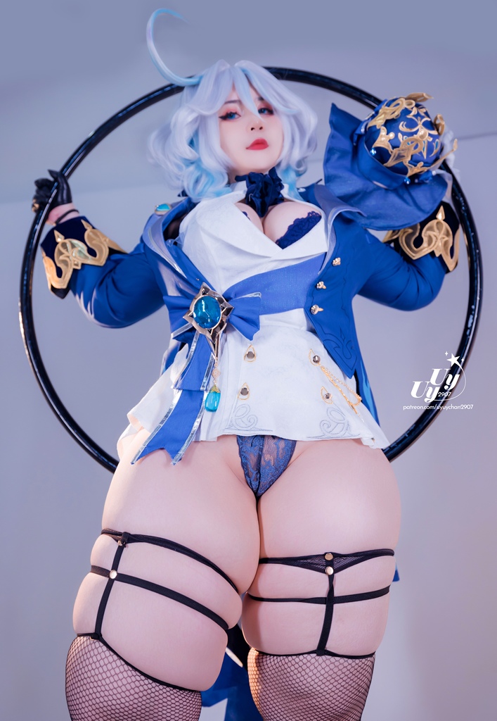 Uy Uy – Furina Sexy Cosplay