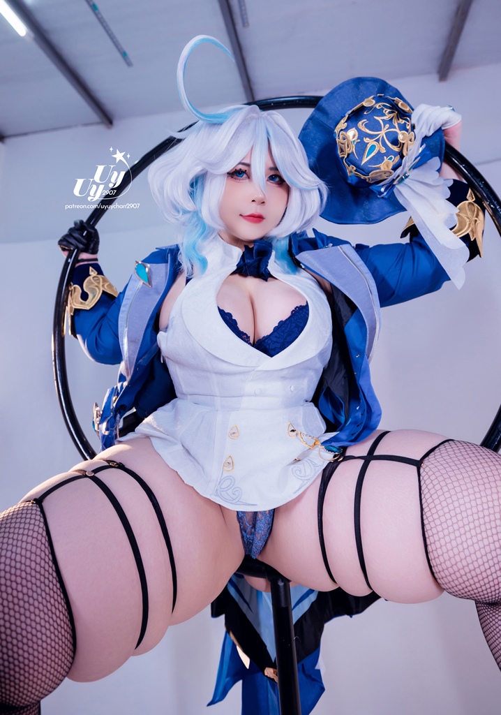 Uy Uy – Furina Sexy Cosplay