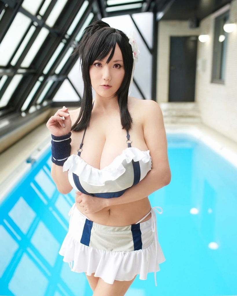 Kaho Shibuya – Tifa Swimsuit Sexy Cosplay