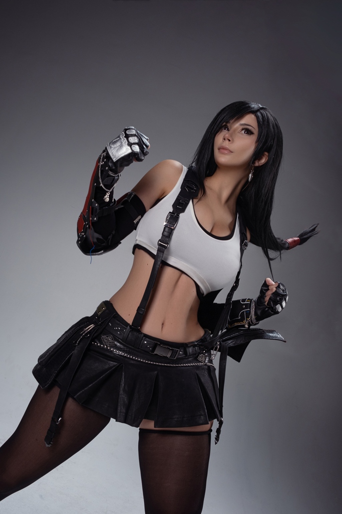 Oichi – Tifa Sexy Cosplay