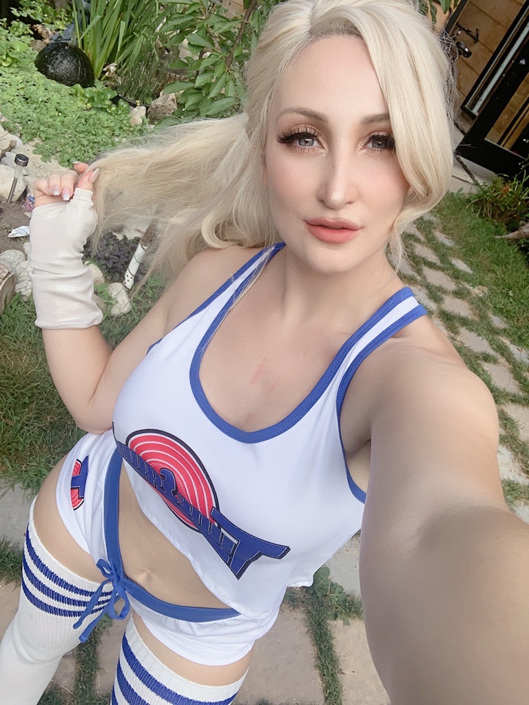 Holly Wolf - Lola Bunny - Mitaku photo 1-17