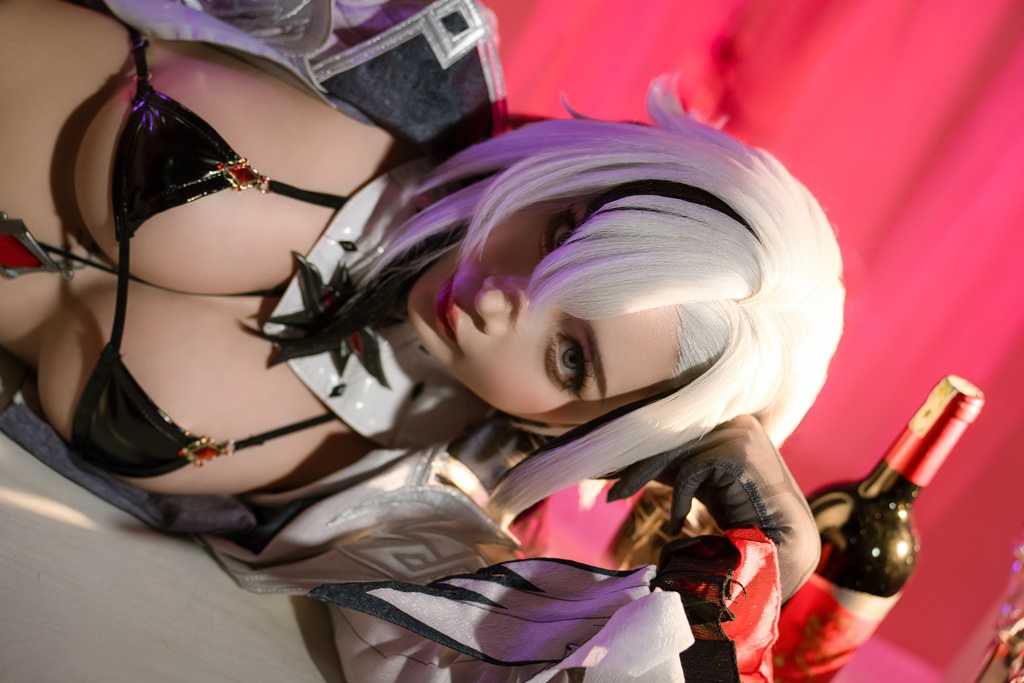 Umeko J – Arlecchino Set 2 Sexy Cosplay