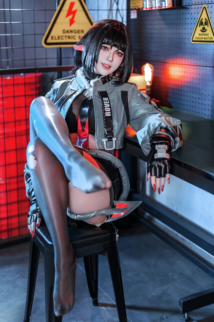 Banbanko 半半子 – Jane Doe (Zenless Zone Zero) Sexy Cosplay