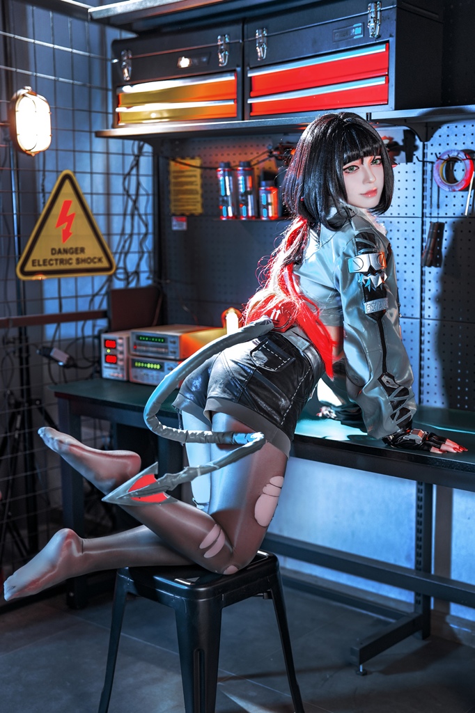 Banbanko 半半子 – Jane Doe (Zenless Zone Zero) Sexy Cosplay