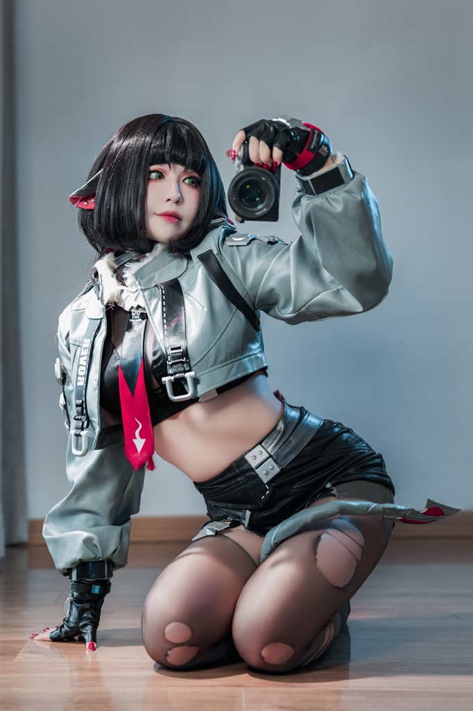 Banbanko 半半子 – Jane Doe (Zenless Zone Zero) Sexy Cosplay