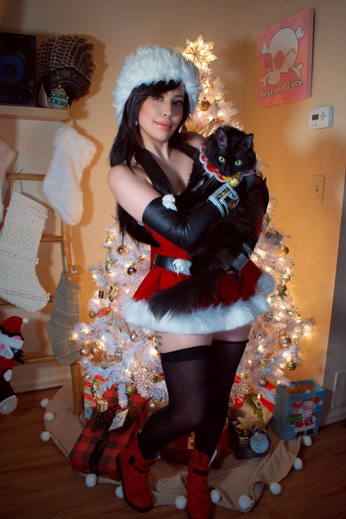 Felicia Vox – Tifa Xmas Sexy Cosplay