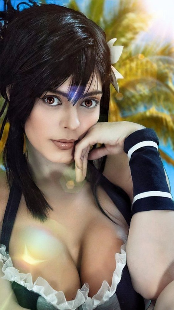 Kirsten Ria – Tifa Swimsuit Sexy Cosplay