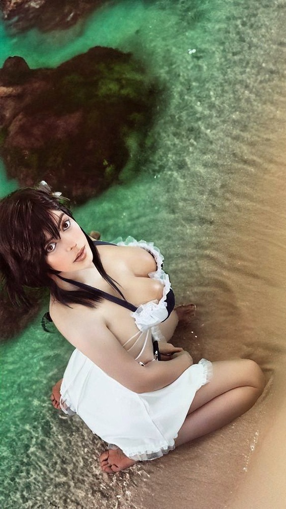 Kirsten Ria – Tifa Swimsuit Sexy Cosplay