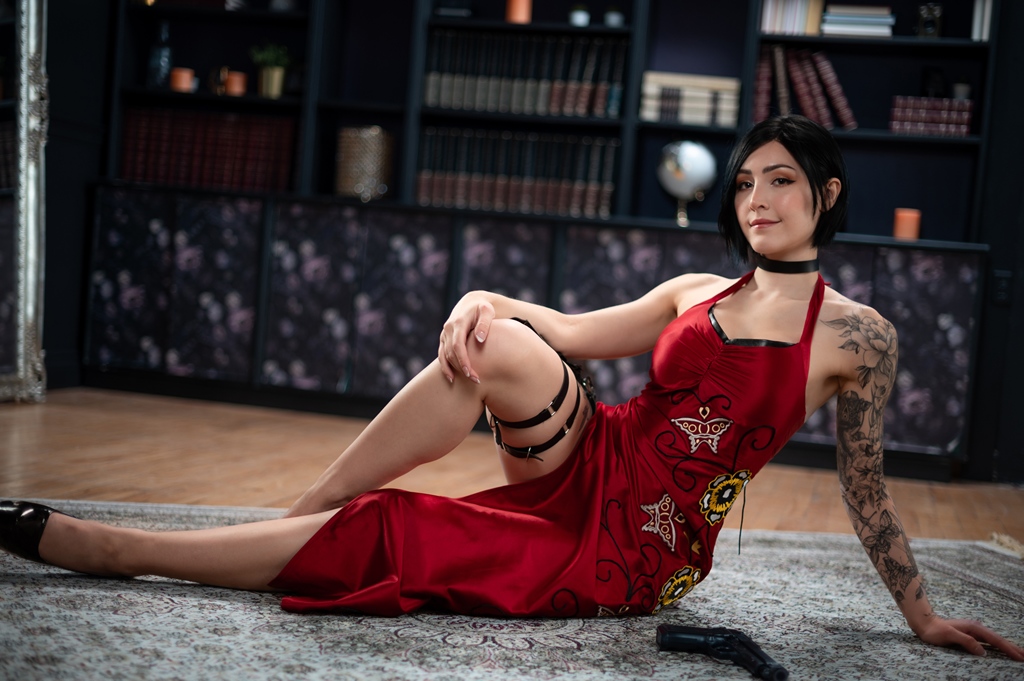 Luxlo Cosplay - Ada Wong - Mitaku photo 2-3