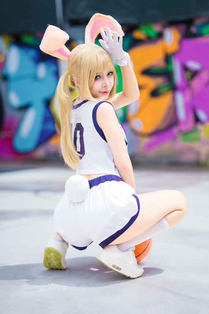 Umeko J - Lola Bunny - Mitaku photo 1-5