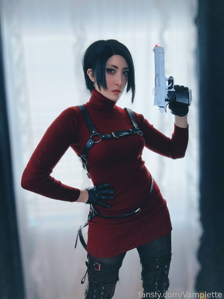 Vamplette – Ada Wong Sexy Cosplay