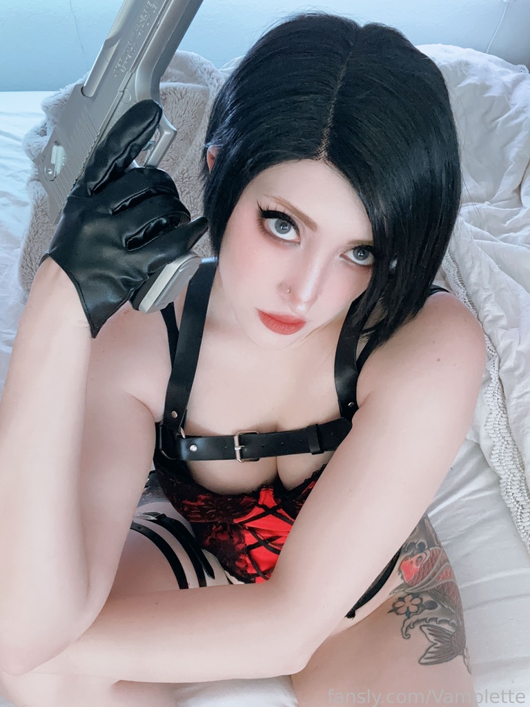 Vamplette – Ada Wong Sexy Cosplay