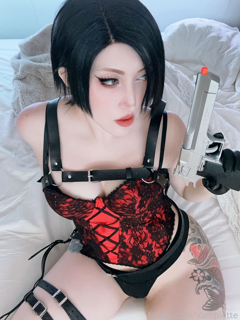 Vamplette – Ada Wong Sexy Cosplay