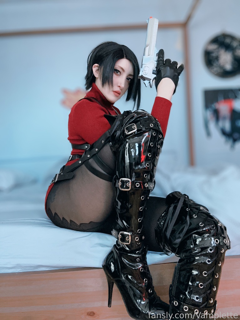 Vamplette – Ada Wong Sexy Cosplay