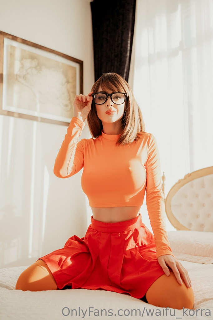 Waifu Korra - Velma Dinkley - Mitaku photo 1-3