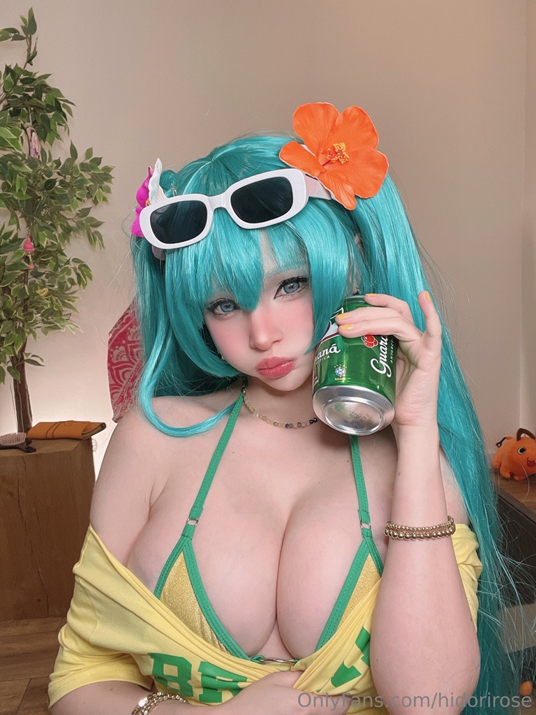 Hidori Rose – Brazilian Miku Sexy Cosplay