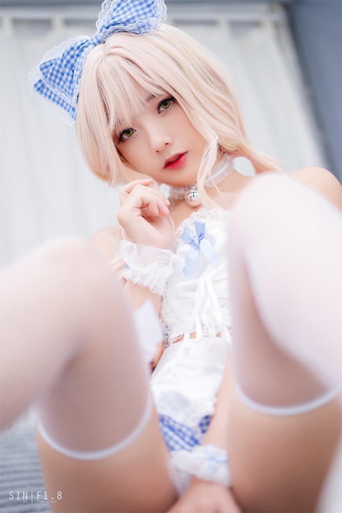 Messie Huang - Blue Maid - Mitaku photo 1-3