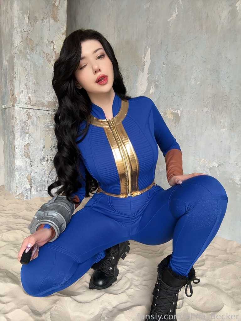 Alina Becker - Vault Dweller - Mitaku photo 1-16