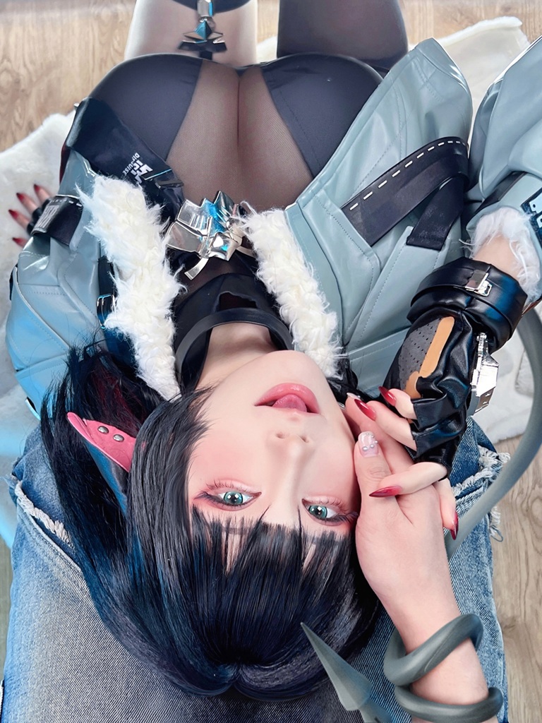 Aqua 水淼 – Jane Doe (Zenless Zone Zero) Sexy Cosplay