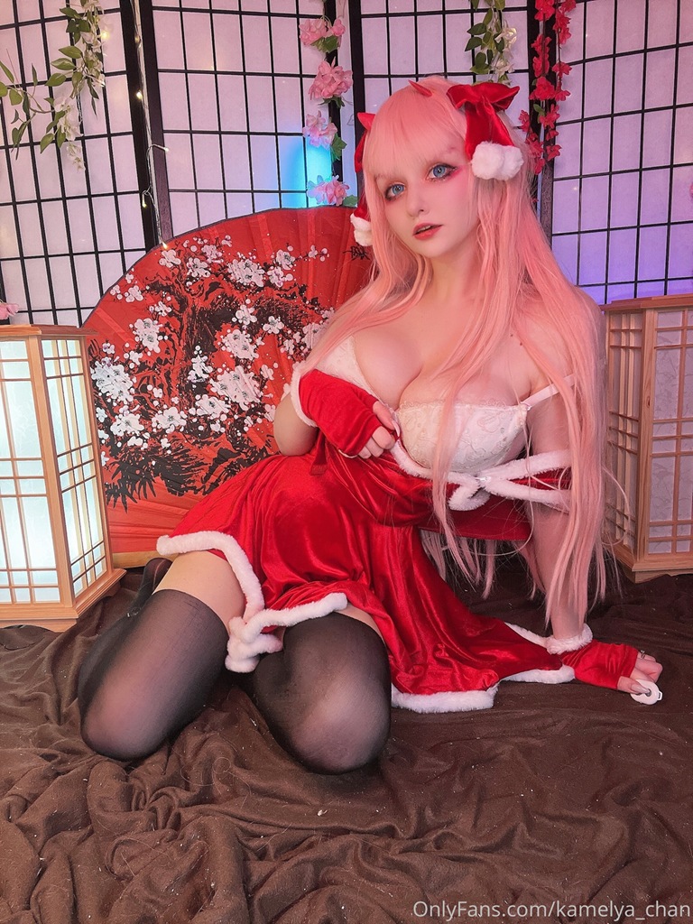 Kamelya Chan - Zero Two Xmas - Mitaku photo 1-12