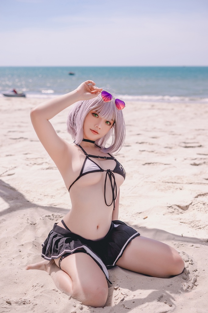 Messie Huang - Shirogane Noel Swimsuit - Mitaku photo 1-16