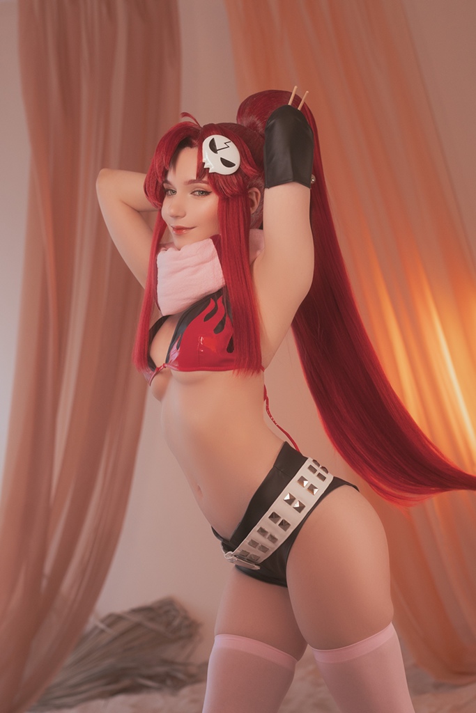 Michi Kyunn - Yoko Littner - Mitaku photo 1-0