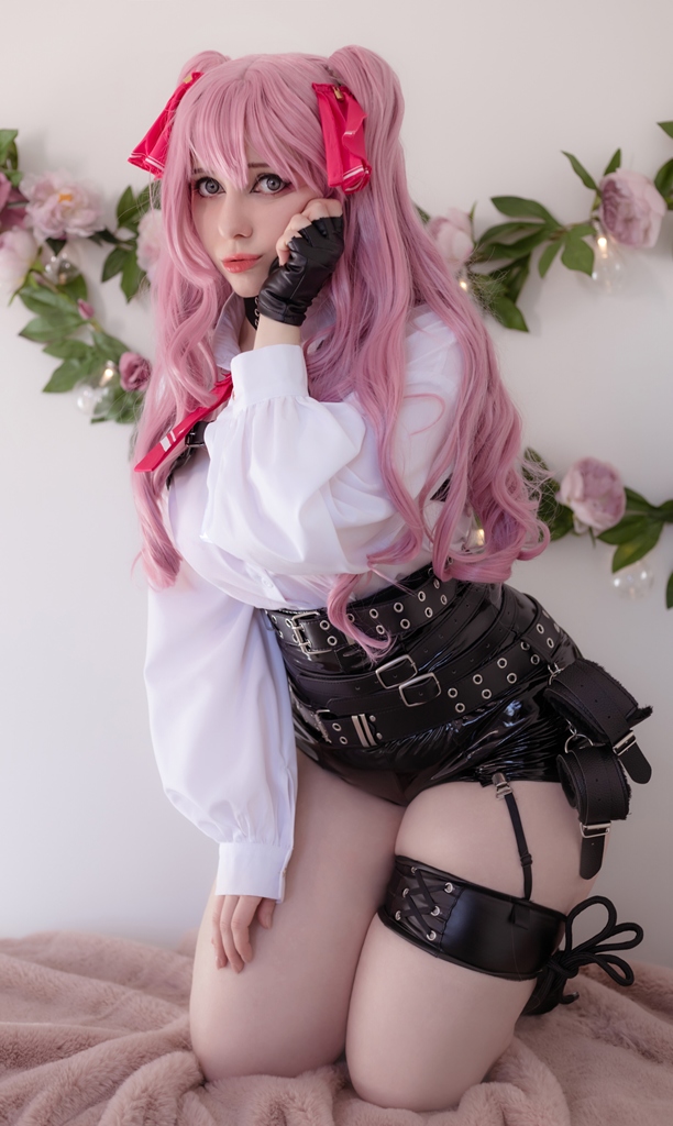 Mirikashi - Yuni (NIKKE) - Mitaku photo 1-13